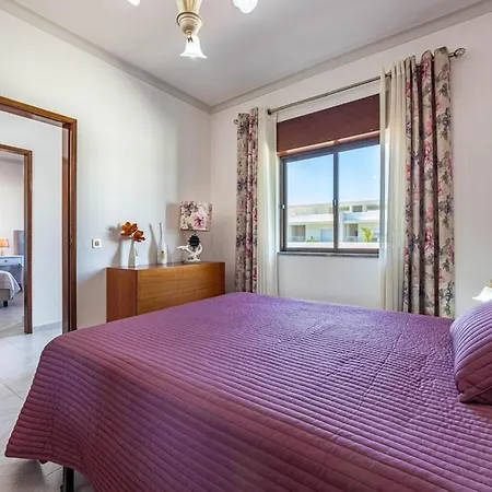 Apartament New Sunny Gale With 4 Bedrooms Guia (Faro)