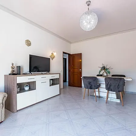 New Sunny Gale With 4 Bedrooms Apartament Guia (Faro)